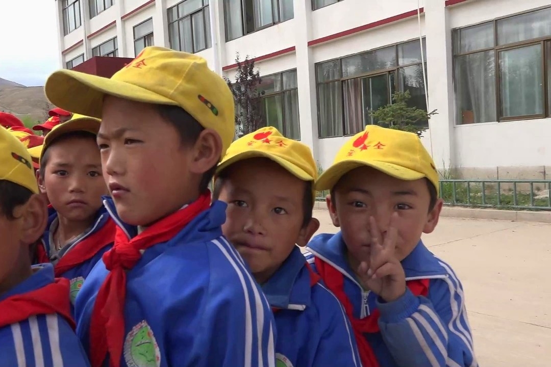 2016西藏小学捐赠帮扶简纪
